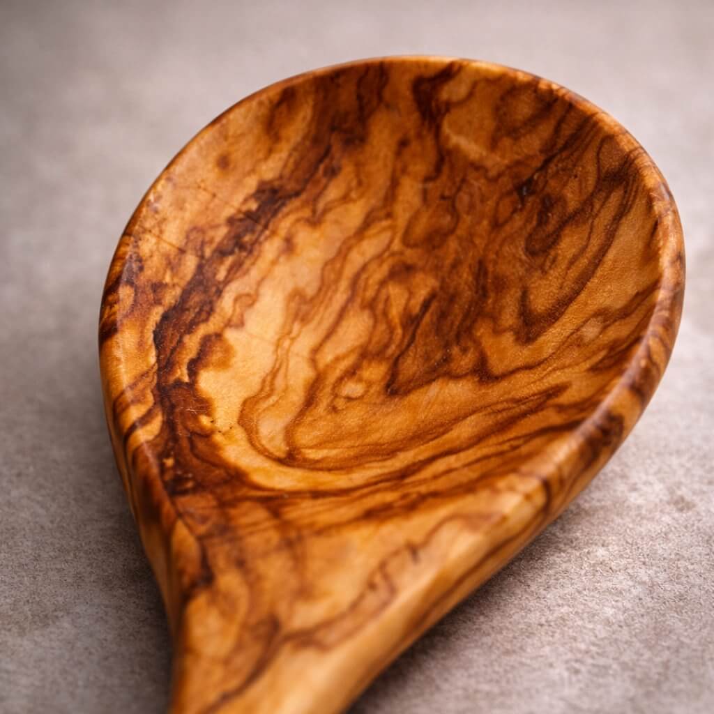 Kokkesleiv rund i oliventre (30 cm)