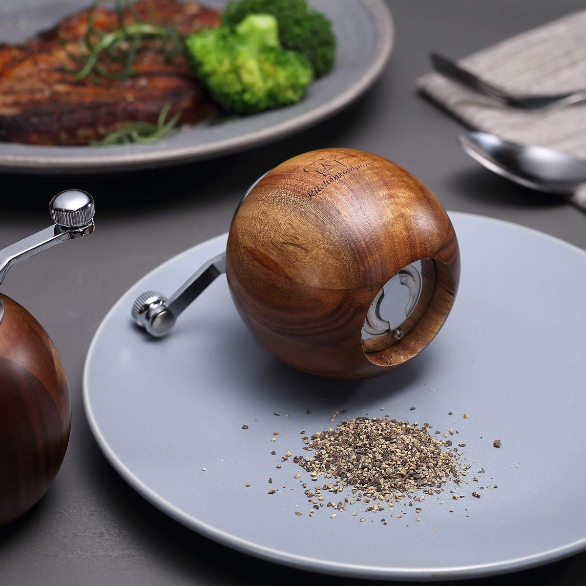 Rund salt- og pepperkvern – sett med 2